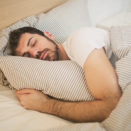 How Do Gel Pillows Work? The Science Behind Cooling Sleep Technology