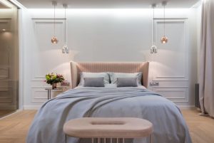 Plush adjustable pillow for combination sleepers