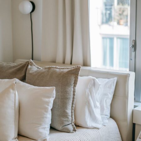 Best Hybrid Pillows US 2026: Multi-Material Comfort Guide