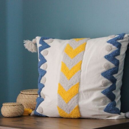 How to Create a Floor Seating Area: Cushion Layouts and Arrangement Ideas